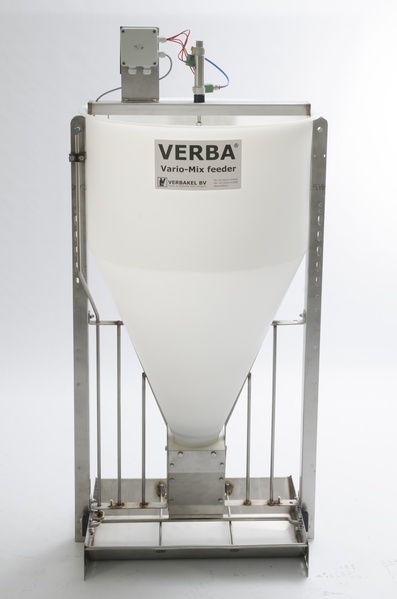 V00-0113 Variomix VBM 175 Comedero para pienso líquido Variomix para cerdos de engorde